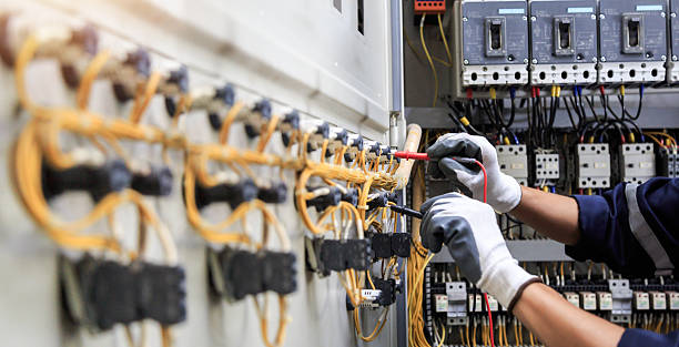 Professional Ceiling Fan Installation technician working in Northport, NY